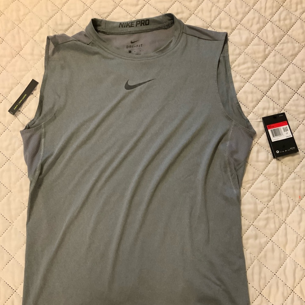 NikePro Dri-fit, size L,color gray